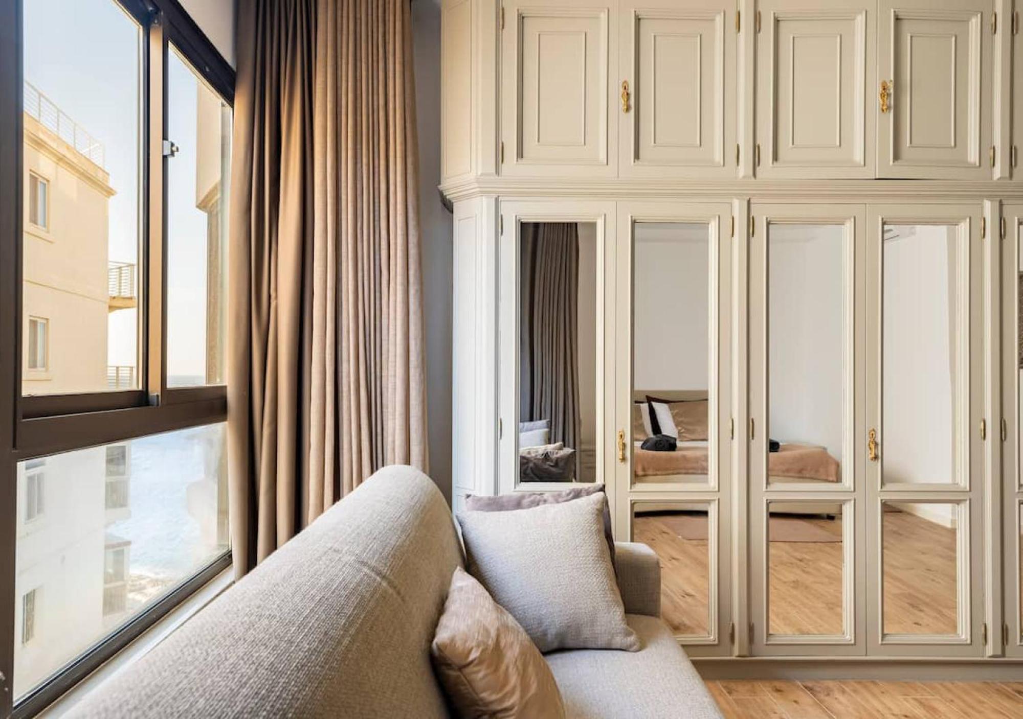 Sea View Luxury Haven Living & 3Bedrooms Seafront Sliema Bagian luar foto