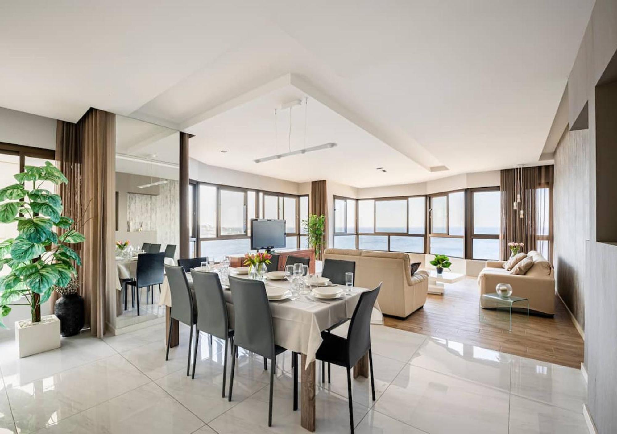 Sea View Luxury Haven Living & 3Bedrooms Seafront Sliema Bagian luar foto