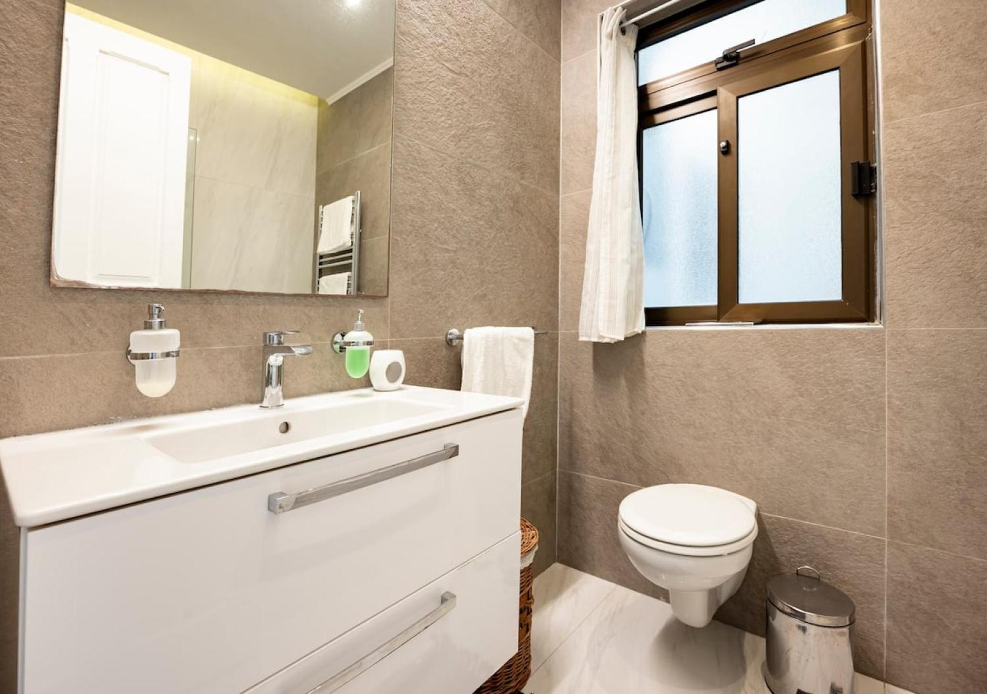 Sea View Luxury Haven Living & 3Bedrooms Seafront Sliema Bagian luar foto