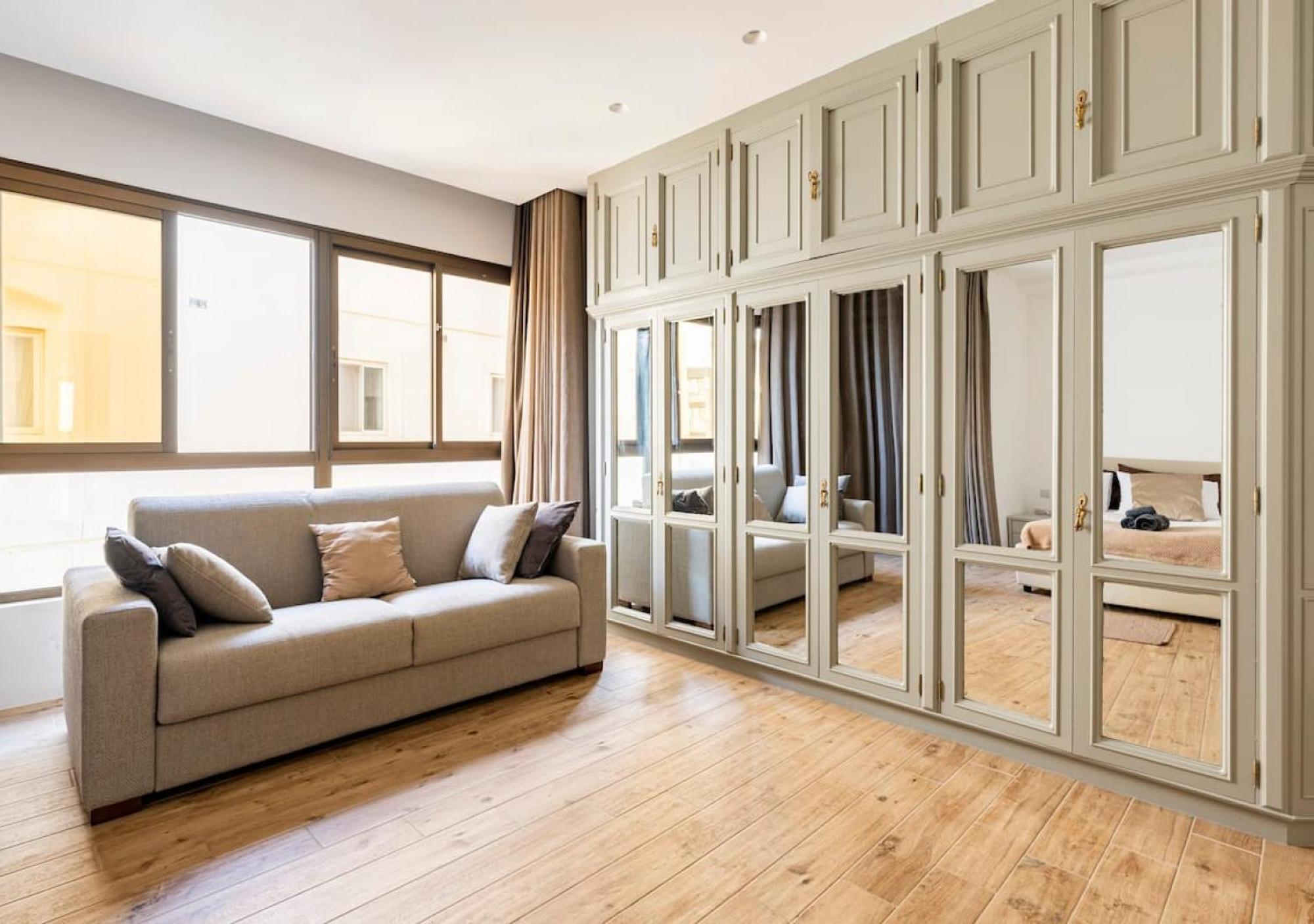 Sea View Luxury Haven Living & 3Bedrooms Seafront Sliema Bagian luar foto